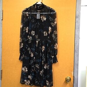 RW&CO. Size XS Black Floral Sheer Mock Neck Midi Dress
